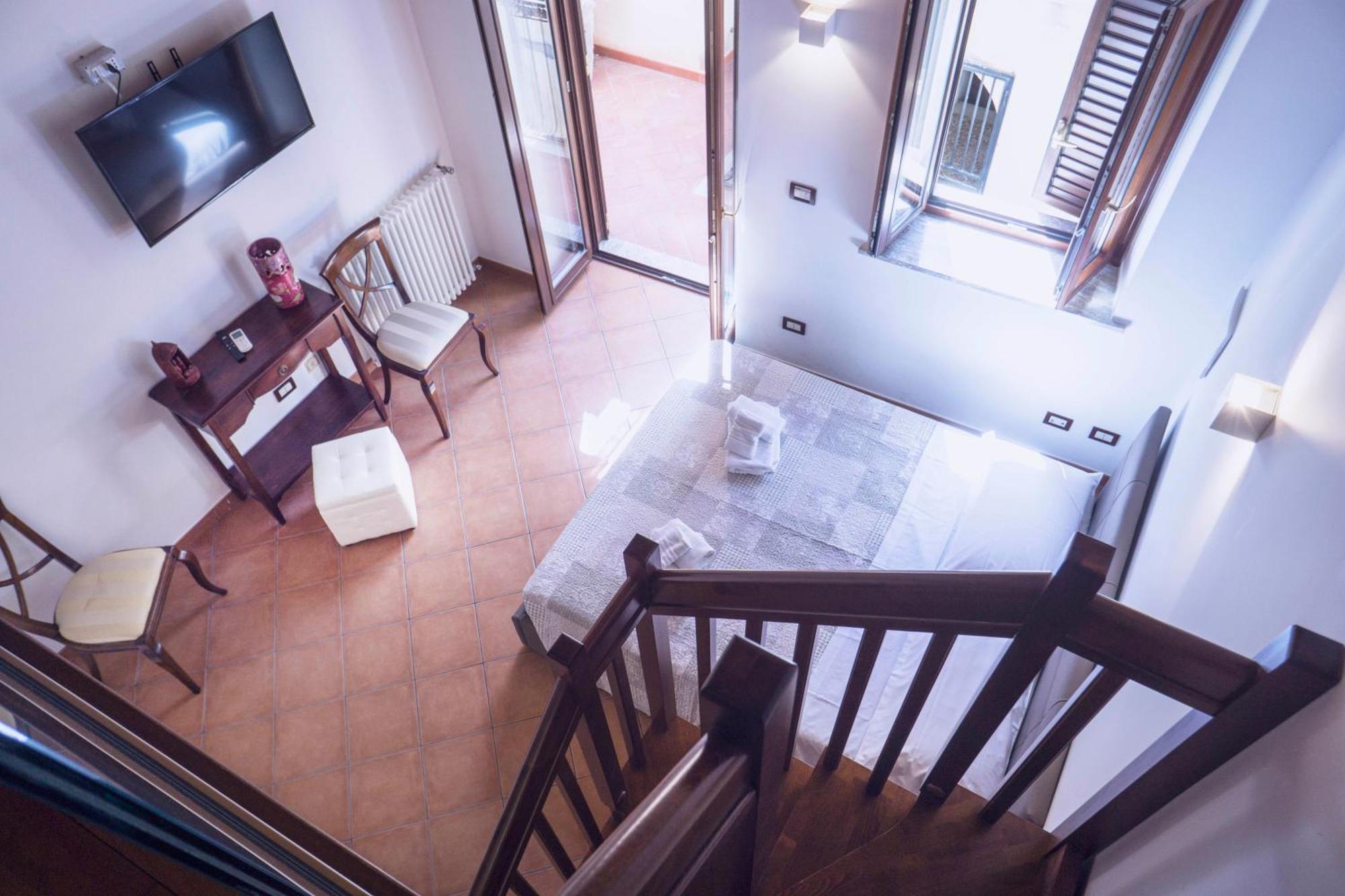 Appartamento Tina House - Il Cortile Nel Centro Storico Di Taormina Esterno foto